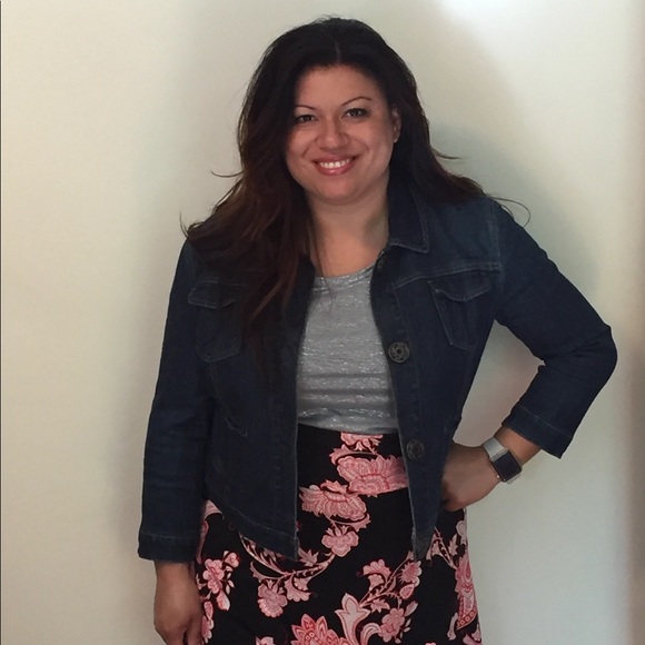 Meet Angie - Your Posh Maven from the North! - Picture 4 of 8